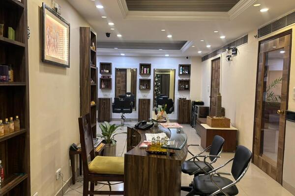 Aavya Wellness Spa Salon Piccadillly Hotel Lucknow